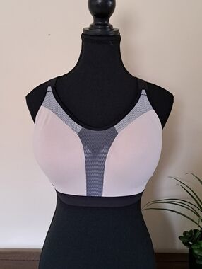 Victoria Sport Womens Sports Bra 34DDD Pink Grey Black Active Workout Casual